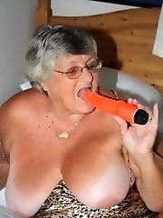Older mature British feature cuckold porn pics